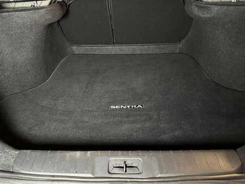 Used 2024 Nissan Sentra SV w/ SV Premium Package image 23