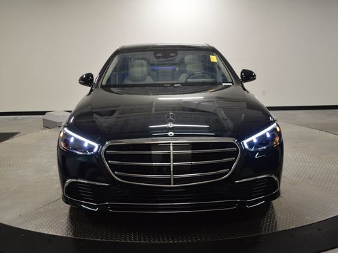Used 2026 Mercedes-Benz S 500 4MATIC image 10