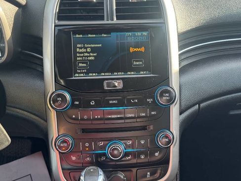 Used 2016 Chevrolet Malibu LTZ FWD image 18