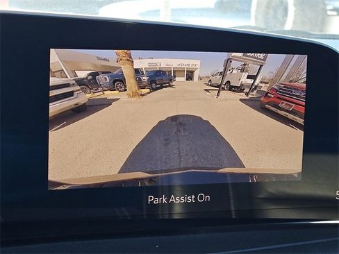 Used 2024 Cadillac XT4 Premium Luxury image 16