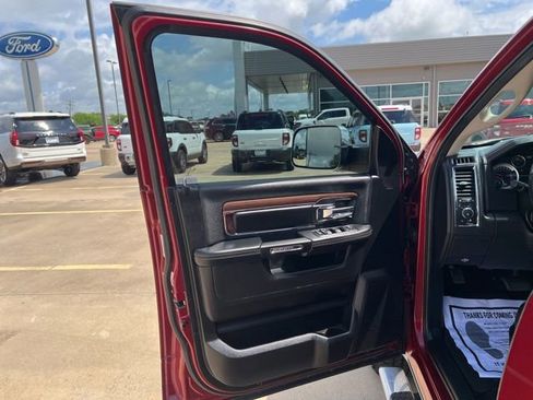 Used 2014 RAM 1500 Laramie w/ Convenience Group AWD/4WD image 10