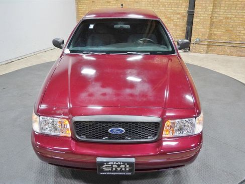 Used 2010 Ford Crown Victoria Police Interceptor RWD image 5