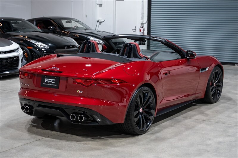 Used 2015 Jaguar F-TYPE S RWD image 7