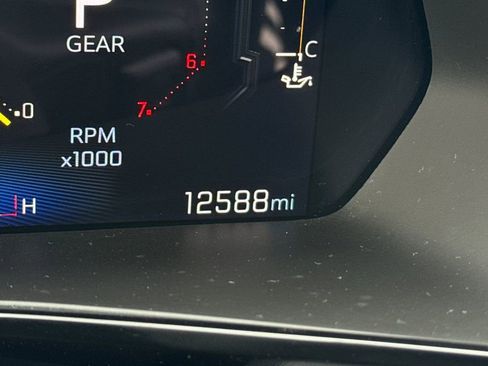 Used 2024 Chevrolet Colorado LT w/ LT Convenience Package II RWD image 30