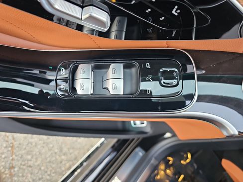 New 2026 Mercedes-Benz S 580 4MATIC Sedan image 30