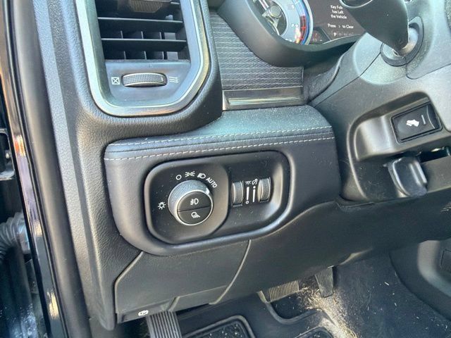 Used 2019 RAM 3500 Limited AWD/4WD image 20