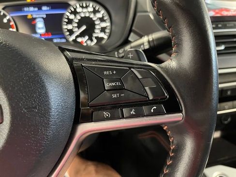 Used 2023 Nissan Altima 2.5 SR FWD image 27