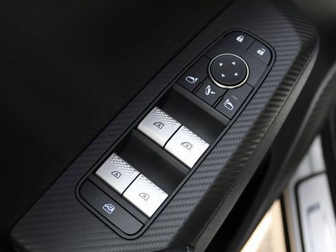 Used 2024 Mitsubishi Outlander SEL image 15