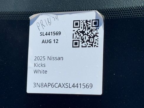 Certified 2025 Nissan Kicks SV image 30