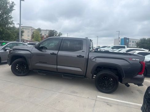 Used 2023 Toyota Tundra SR5 AWD/4WD image 5