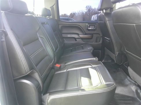 Used 2018 GMC Sierra 3500 Denali w/ Duramax Plus Package image 19