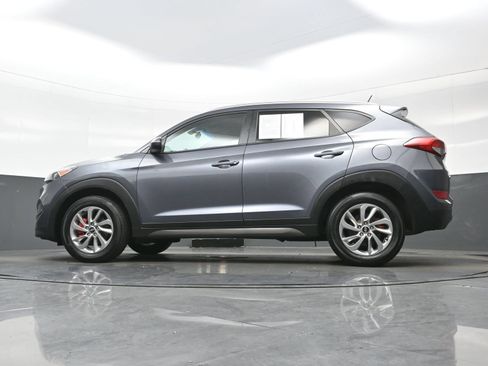 Used 2016 Hyundai Tucson SE w/ Option Group 02 FWD image 25