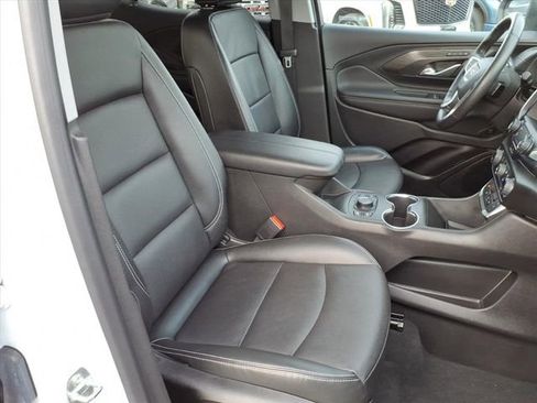 Used 2022 GMC Terrain SLT AWD/4WD image 23