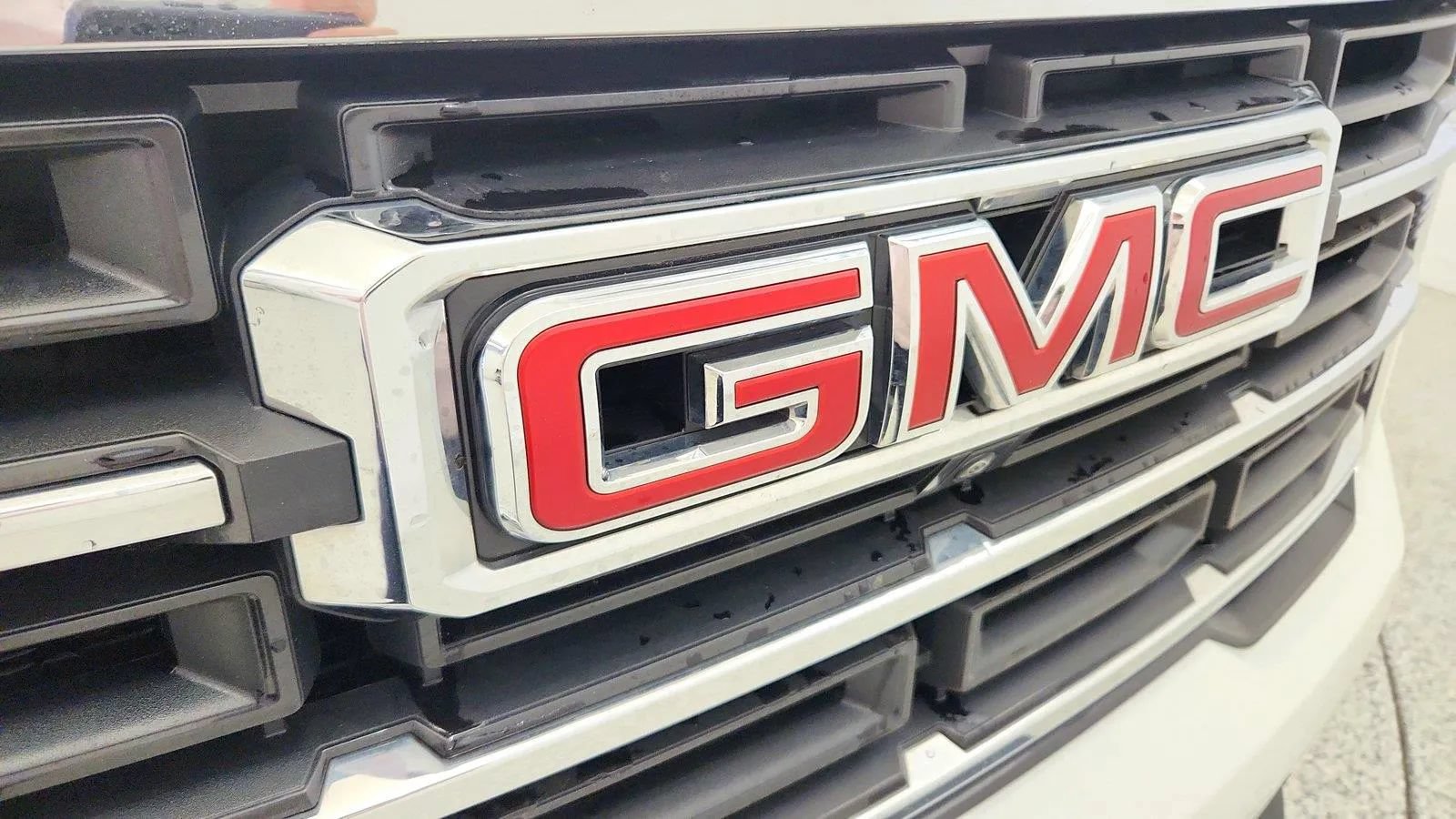 Used 2025 GMC Acadia Elevation AWD/4WD image 34