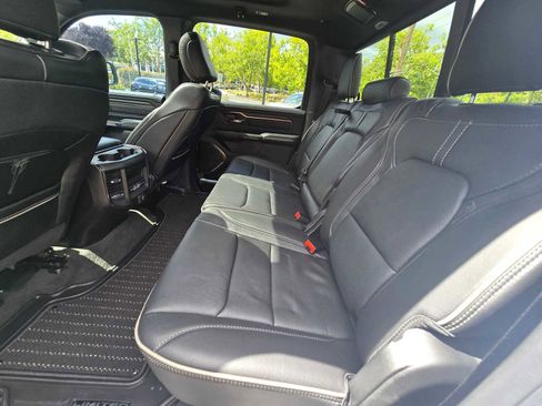 Used 2024 RAM 1500 Limited AWD/4WD image 21