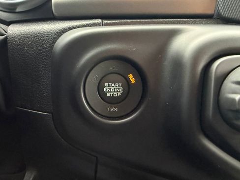 Used 2022 Jeep Wrangler Sport S image 28