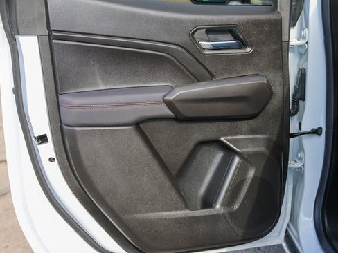 New 2026 Chevrolet Colorado Z71 w/ Technology Package image 13