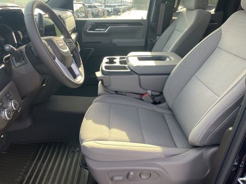 New 2026 GMC Sierra 1500 SLE w/ Preferred Package image 15