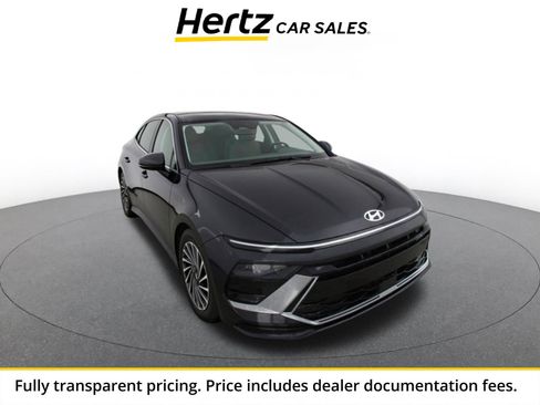 Used 2025 Hyundai Sonata SEL FWD image 1