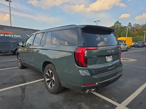 Used 2026 GMC Yukon XL AT4 Ultimate AWD/4WD image 8