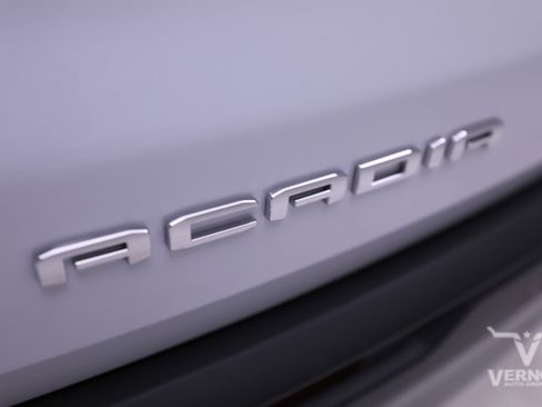 New 2026 GMC Acadia Elevation image 40