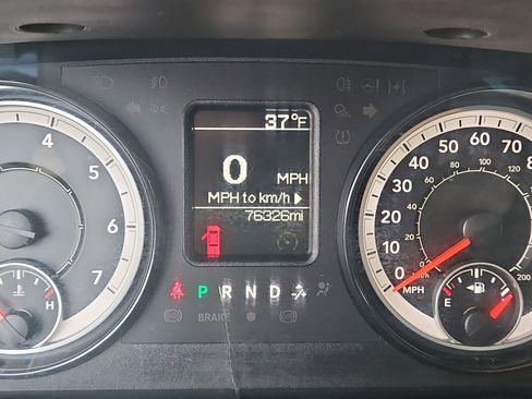 Used 2018 RAM 1500 Express image 21