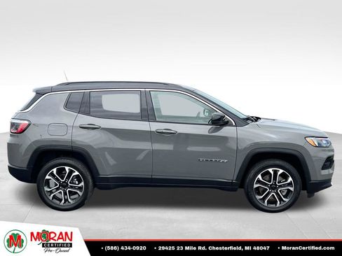Used 2023 Jeep Compass Limited w/ Sun and Sound Group AWD/4WD image 6