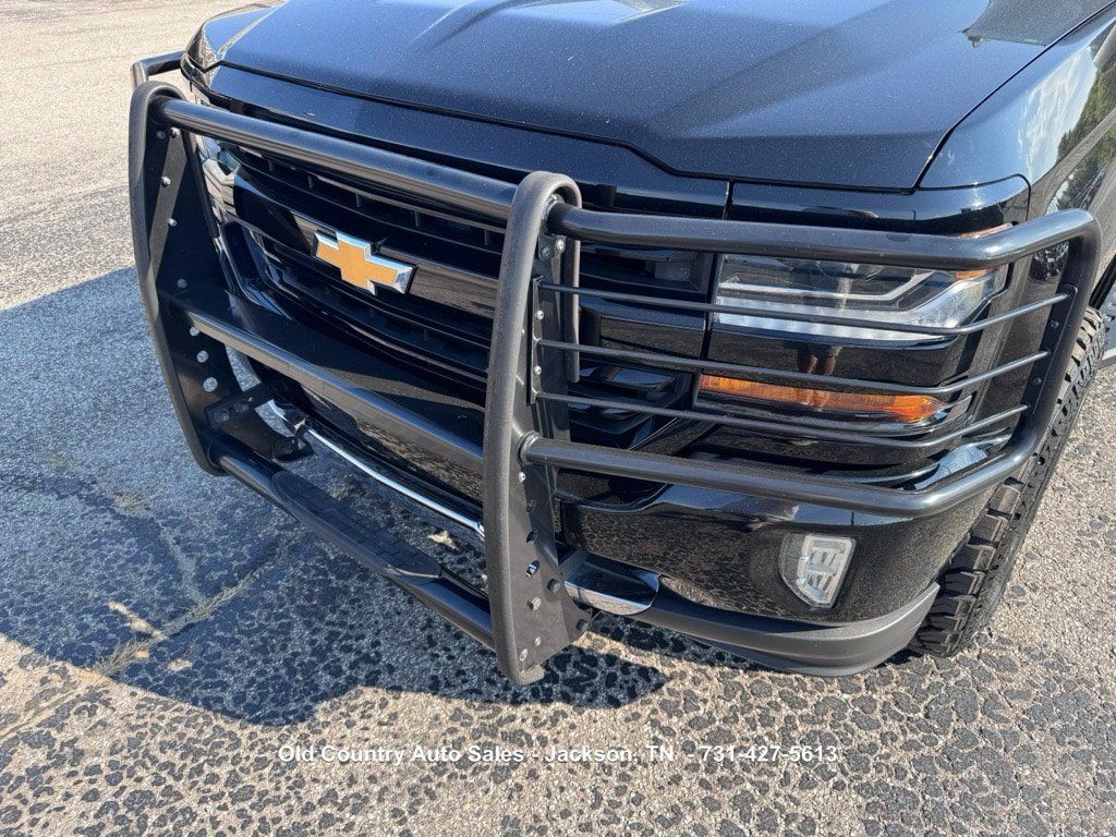 Used 2018 Chevrolet Silverado 1500 LT w/ All Star Edition AWD/4WD image 15