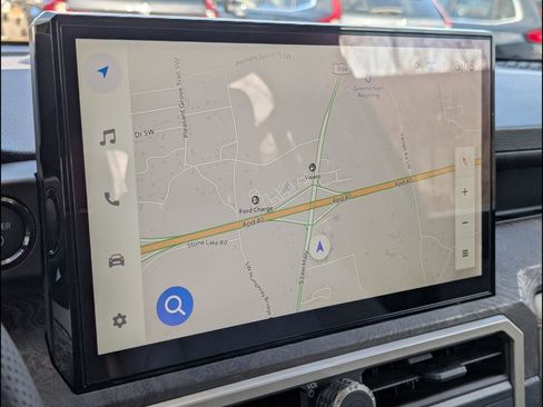 Used 2025 Toyota Tacoma Limited image 11