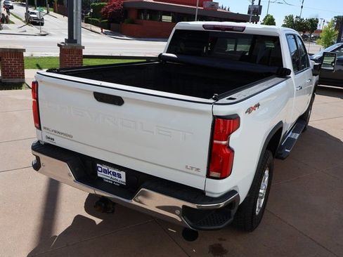 Used 2024 Chevrolet Silverado 2500 LTZ w/ LTZ Plus Package AWD/4WD image 7