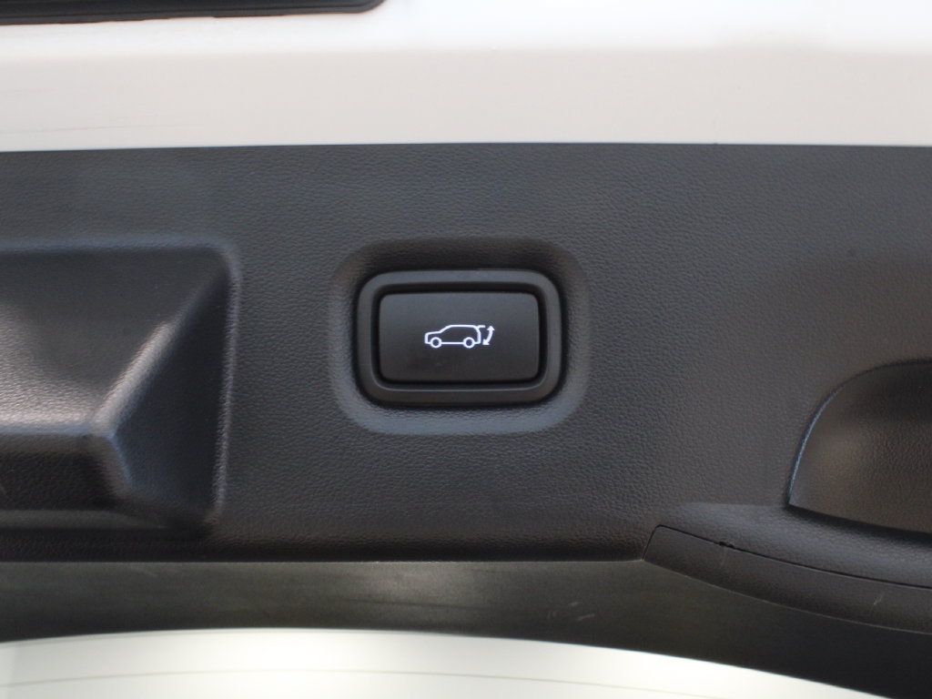 Used 2023 Hyundai Ioniq 5 SEL RWD image 35