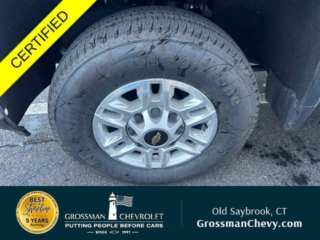 Used 2025 Chevrolet Silverado 2500 LT w/ Convenience Package AWD/4WD image 32