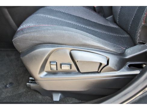 Used 2017 GMC Terrain SLE FWD image 28