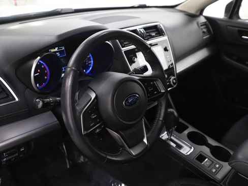 Used 2019 Subaru Outback 2.5i Premium AWD/4WD image 21