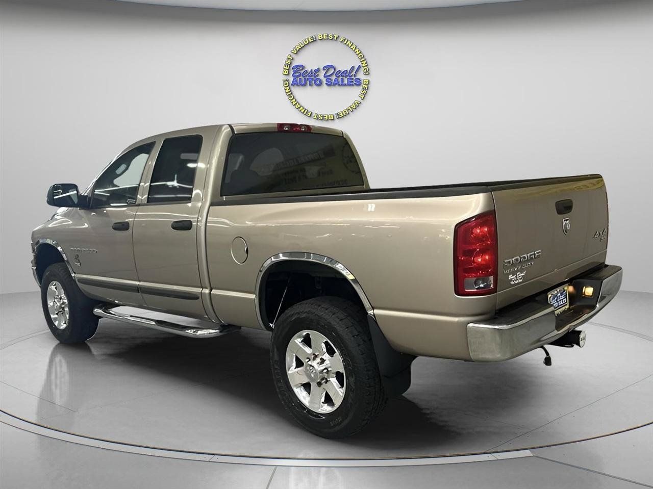Used 2004 Dodge Ram 2500 Truck SLT w/ Trailer Tow Group AWD/4WD image 3