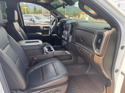 Used 2020 GMC Sierra 2500 Denali w/ Denali Ultimate Package AWD/4WD image 17