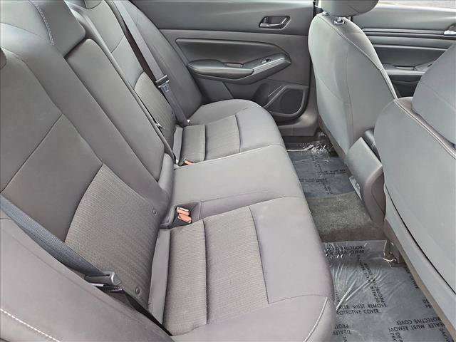 Used 2025 Nissan Altima 2.5 SV FWD image 23