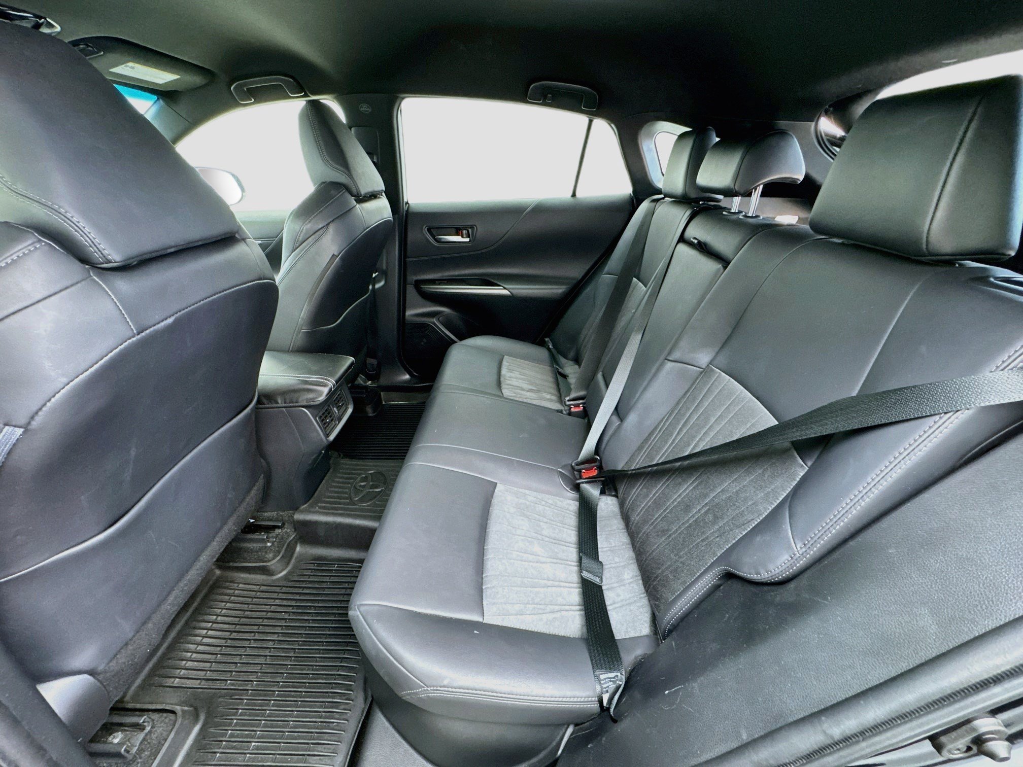 Used 2021 Toyota Venza XLE AWD/4WD image 15