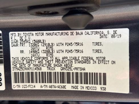 Used 2019 Toyota Tacoma SR5 RWD image 32
