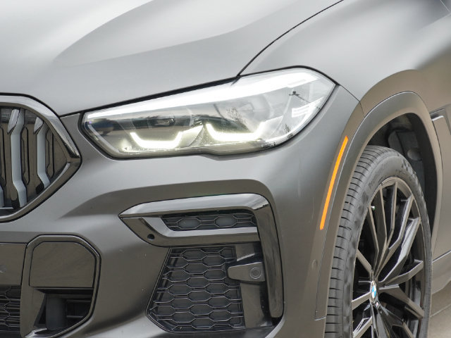 Used 2022 BMW X6 xDrive40i w/ M Sport Package AWD/4WD image 10