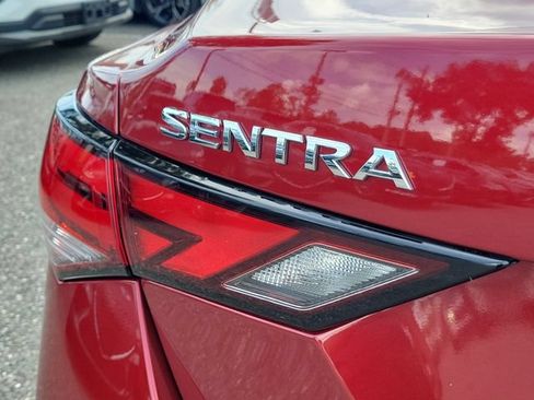 Used 2024 Nissan Sentra SV FWD image 8