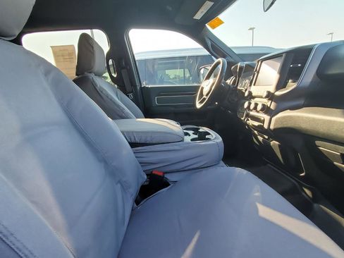 Used 2022 RAM 2500 Big Horn AWD/4WD image 4