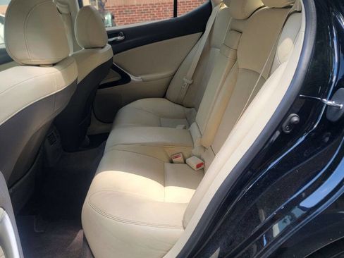 Used 2012 Lexus IS 250 RWD image 9
