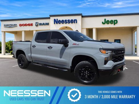 Used 2024 Chevrolet Silverado 1500 Custom Trail Boss AWD/4WD image 1