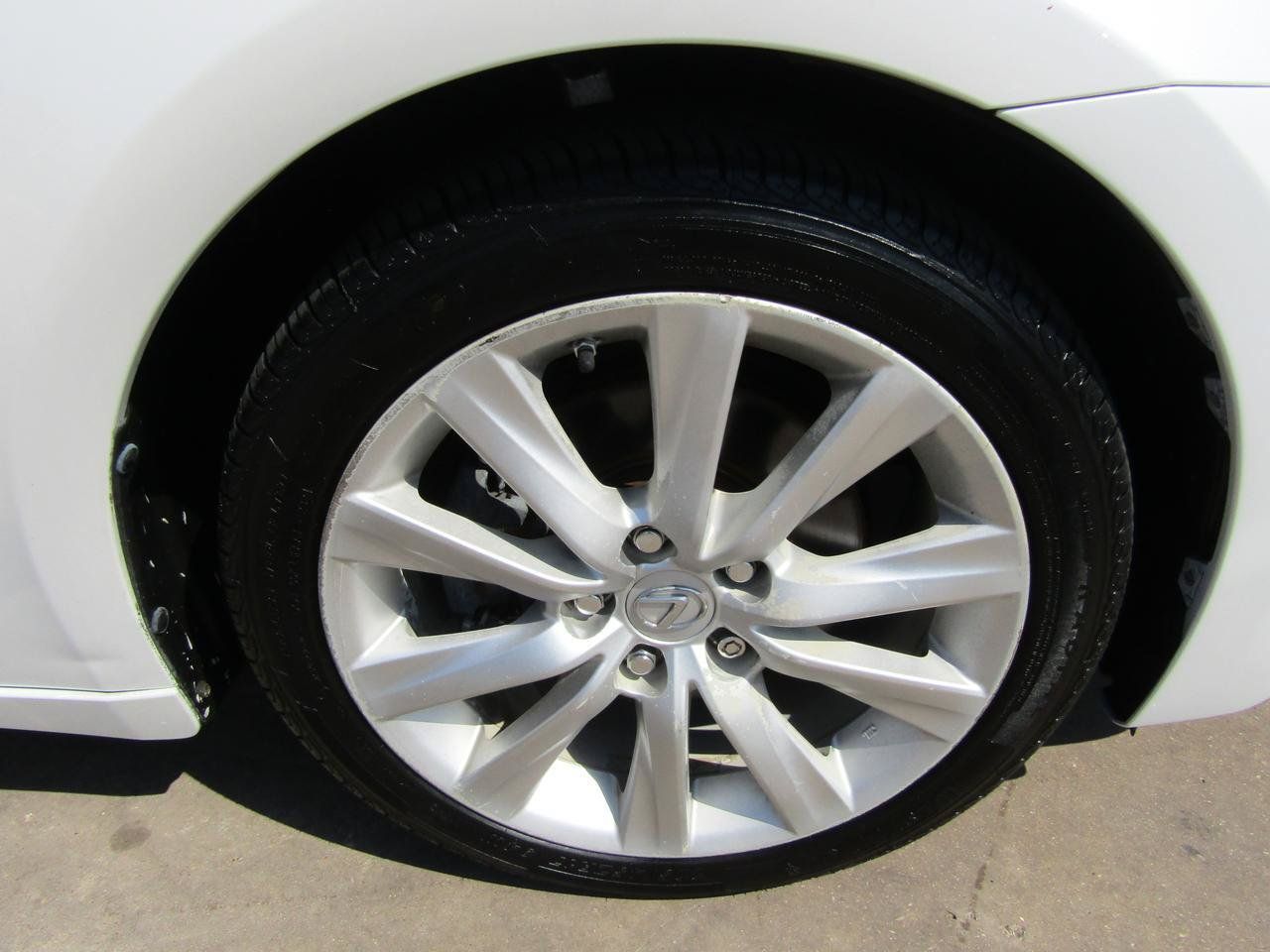 Used 2015 Lexus IS 250 RWD image 7