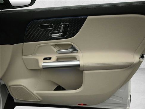 Certified 2026 Mercedes-Benz GLA 250 4MATIC image 29