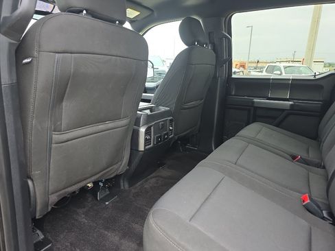 Used 2018 Ford F150 XLT w/ Equipment Group 302A Luxury AWD/4WD image 14