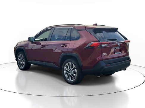 Certified 2023 Toyota RAV4 XLE Premium image 5