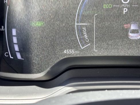 Used 2026 Toyota Corolla LE w/ Carpet Mat Package (TMS) FWD image 30