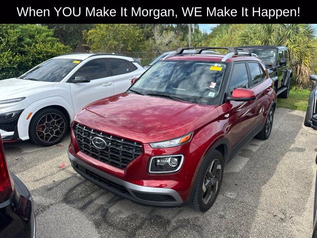 Used 2024 Hyundai Venue Limited FWD image 6